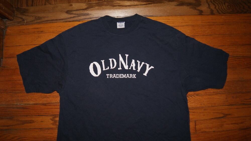 VTG 90s Y2K OLD NAVY Trademark Original Classic Dark Blue L TShirt Print